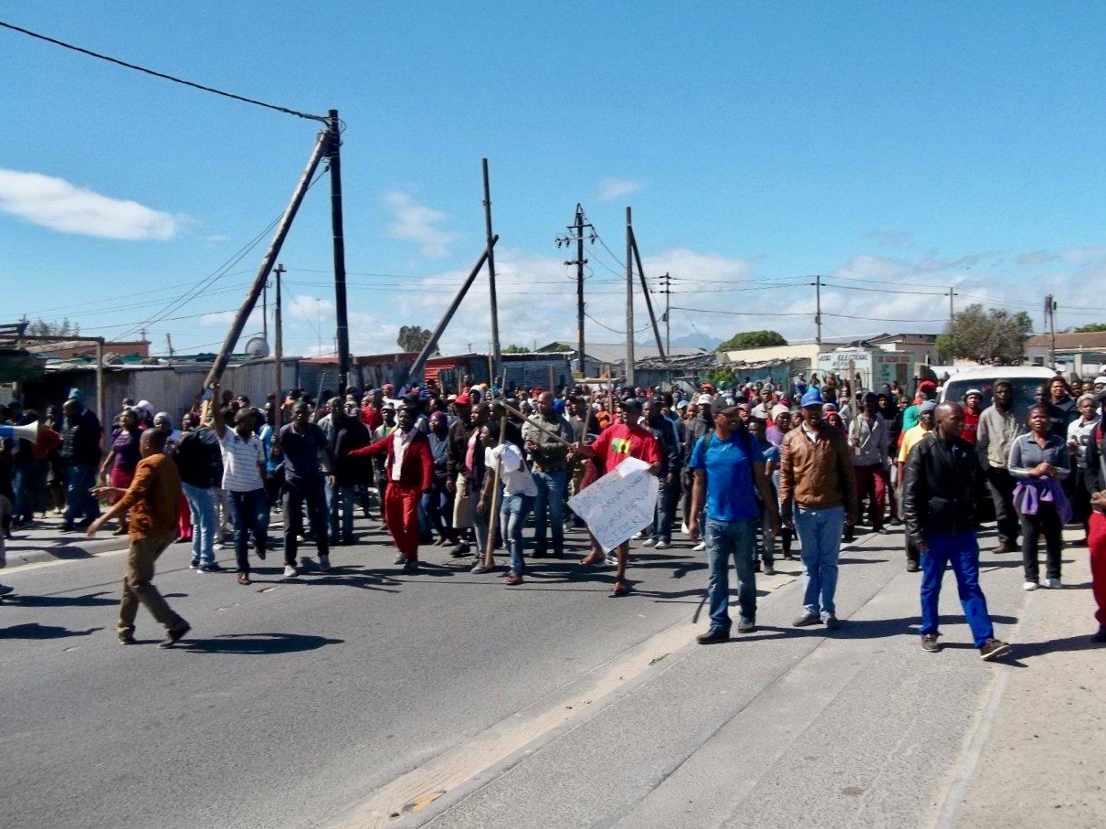 Hundreds Protest Against Arrest Of Murder Suspects In Philippi GroundUp